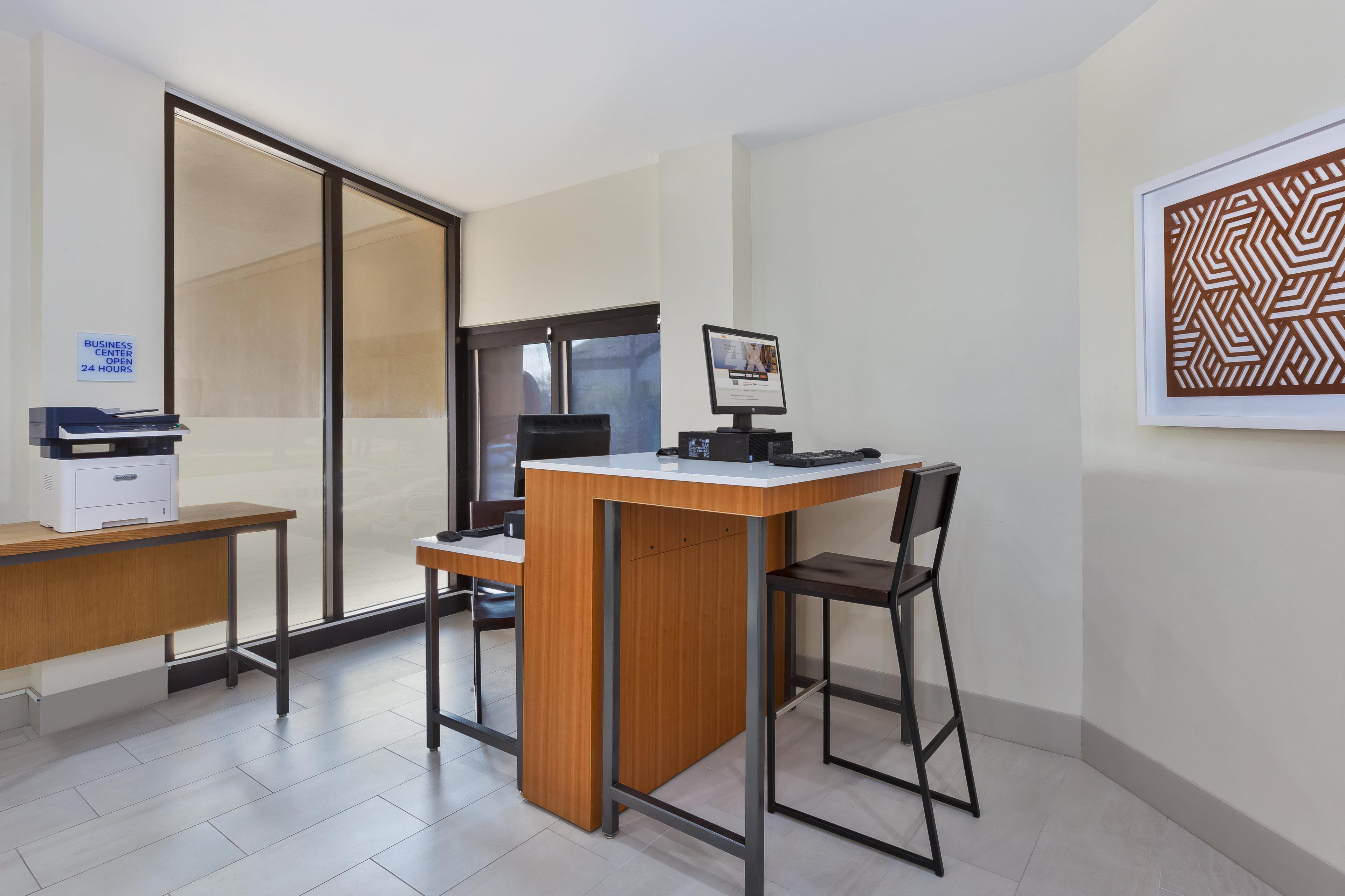 Holiday Inn Express Detroit-Warren/General Motors Technology Center By Ihg Zewnętrze zdjęcie