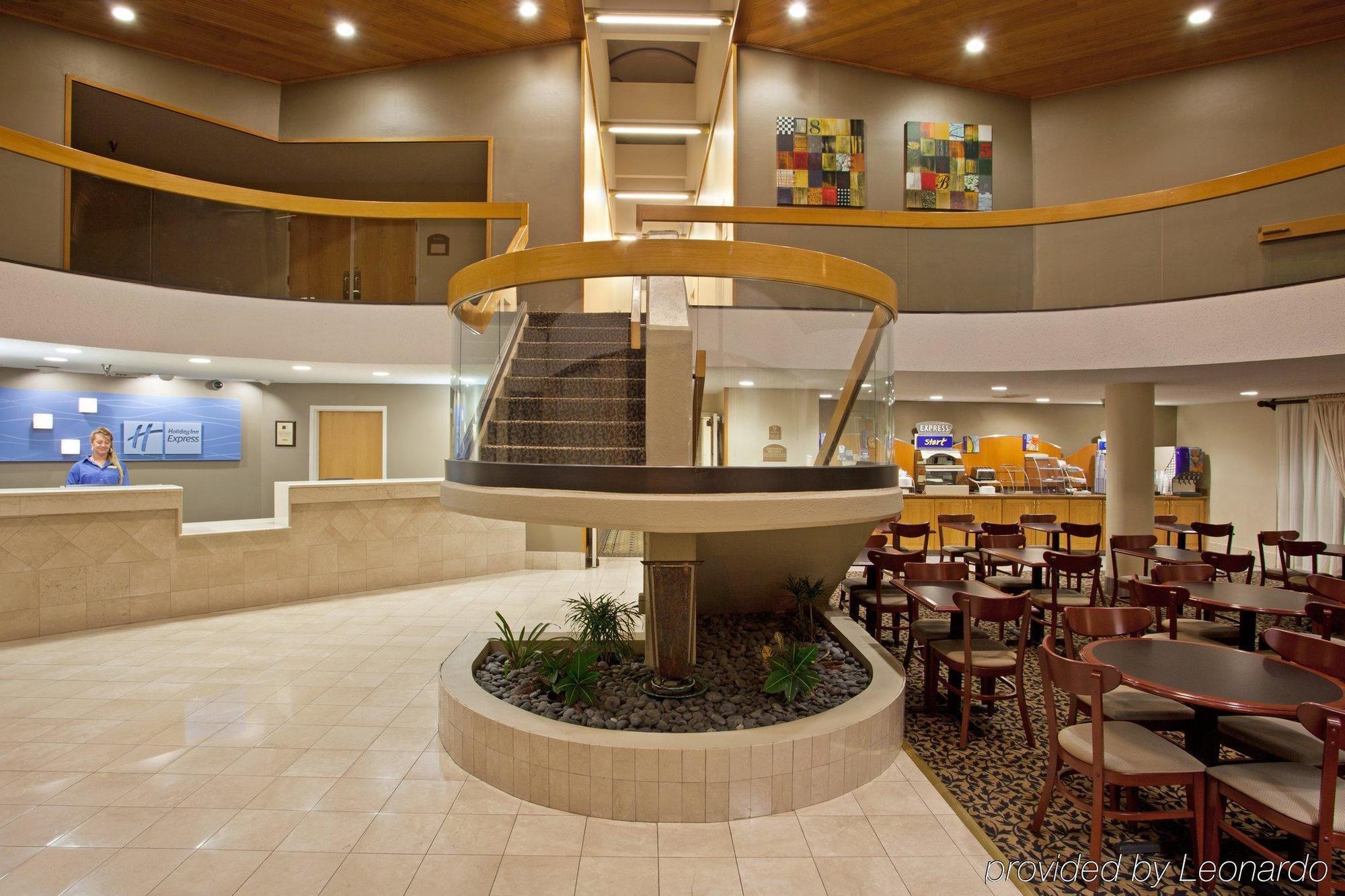 Holiday Inn Express Detroit-Warren/General Motors Technology Center By Ihg Restauracja zdjęcie