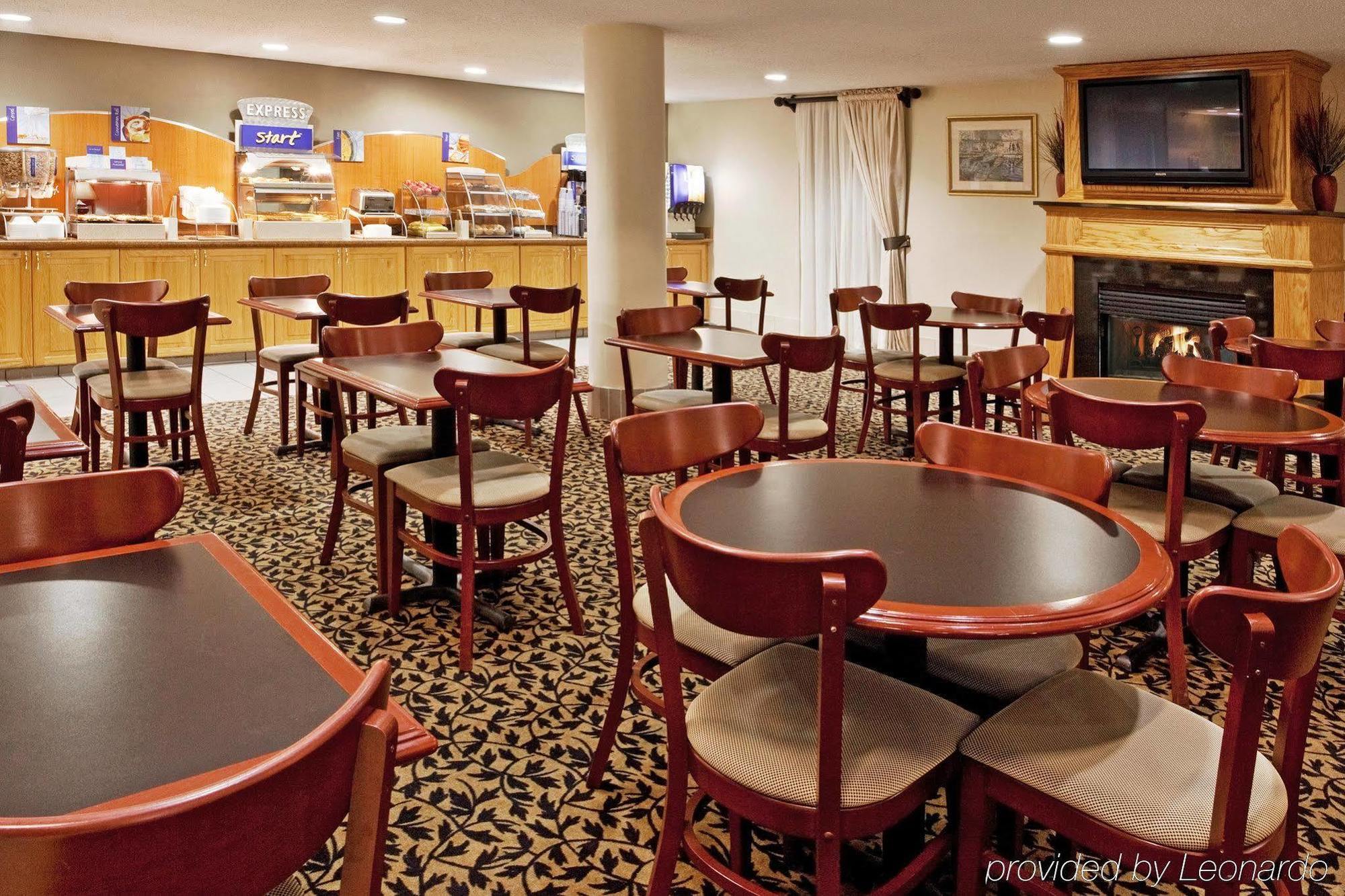 Holiday Inn Express Detroit-Warren/General Motors Technology Center By Ihg Restauracja zdjęcie