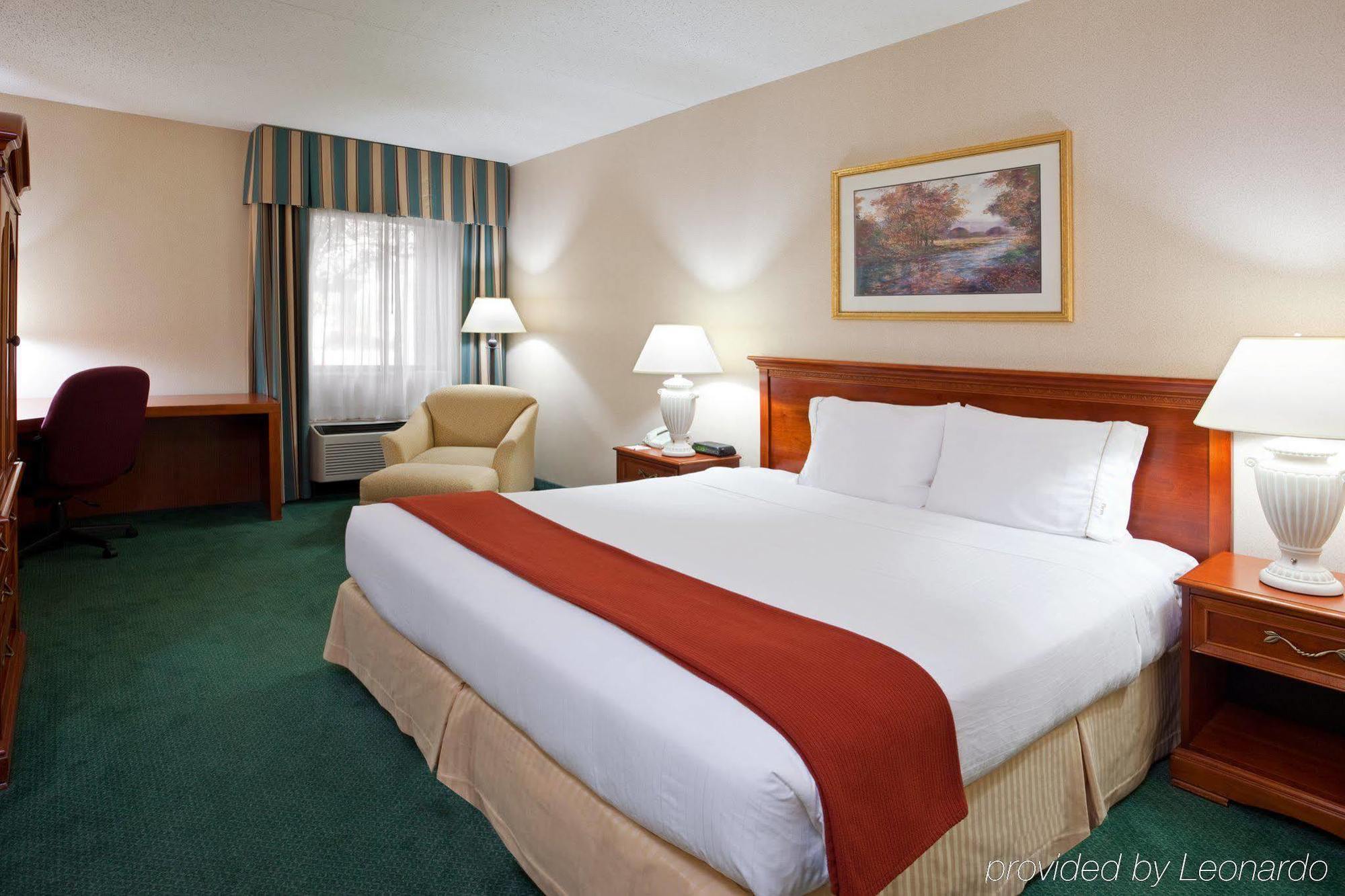 Holiday Inn Express Detroit-Warren/General Motors Technology Center By Ihg Zewnętrze zdjęcie